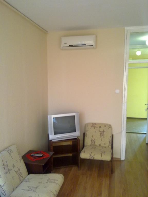 Hôtel Eszterhazy Karoly Egyetem à Eger Chambre photo