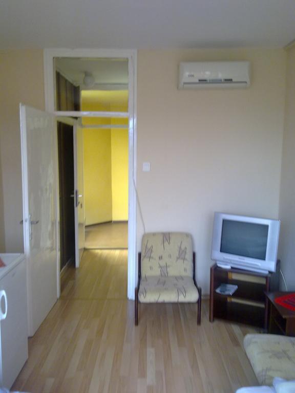 Hôtel Eszterhazy Karoly Egyetem à Eger Chambre photo